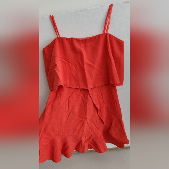 BCBGMaxAzria Coral Cocktail Dress, Size 6 - Picture 4 of 7